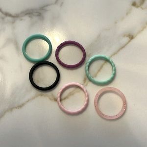6 silicone rings varying designs